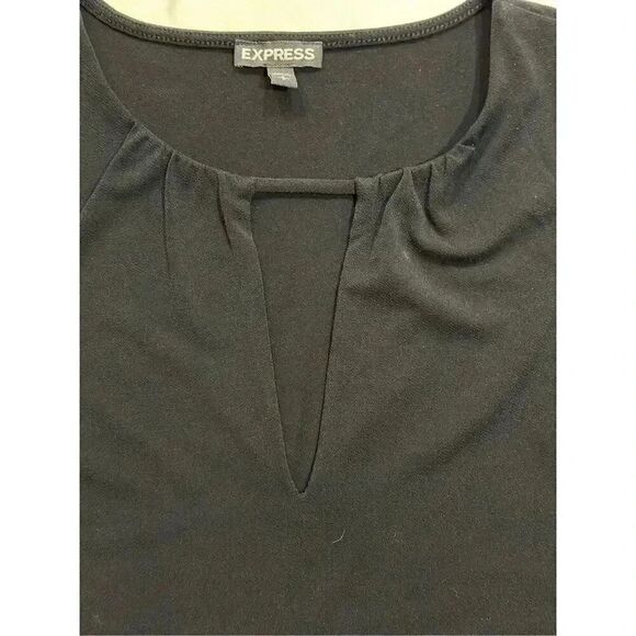 Express Sleeveless Top - Picture 11 of 13